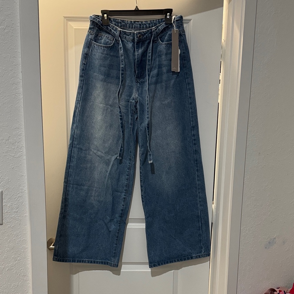 Missguided Blue Flare & Wide Leg Jeans